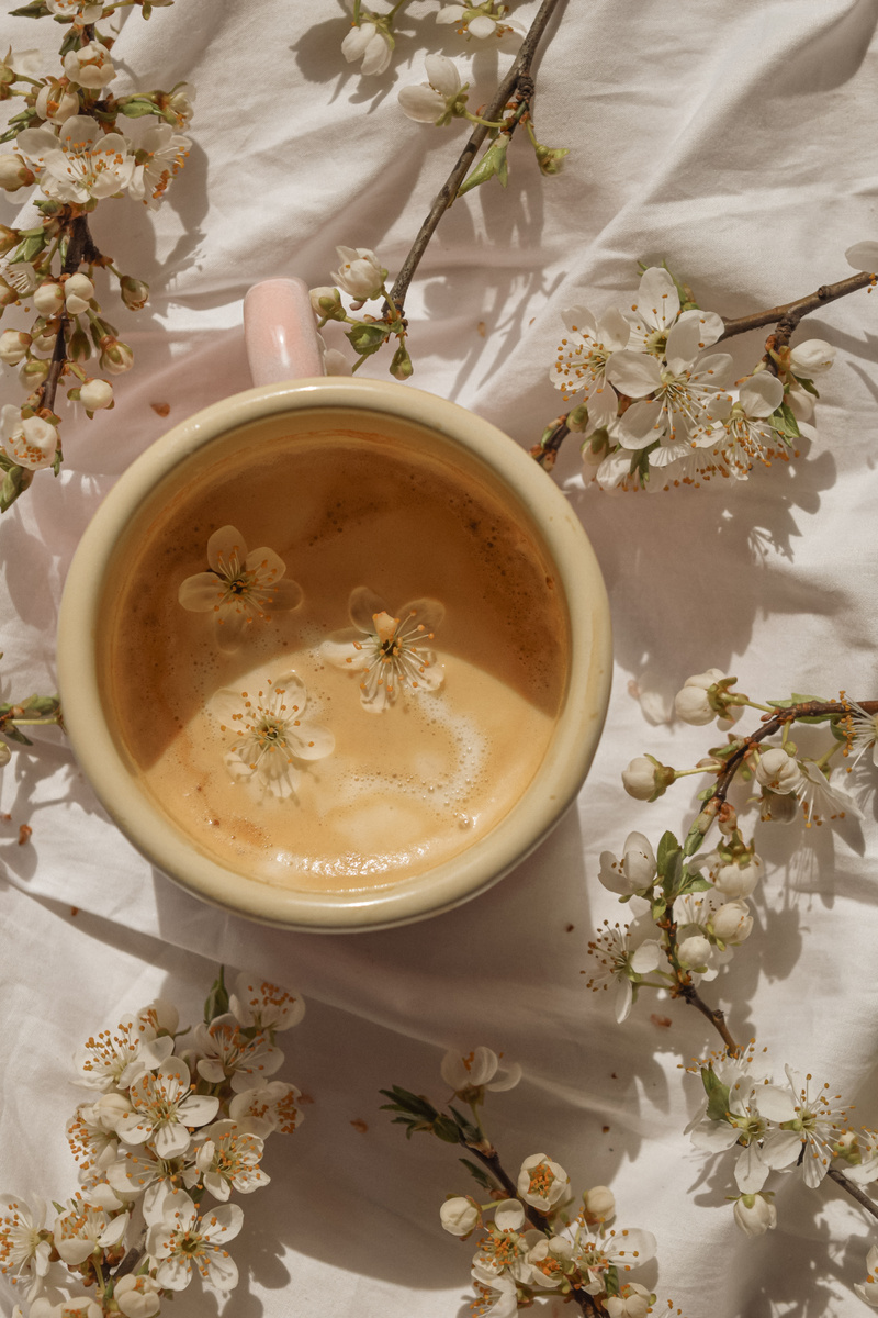White Flowers on a Coffee drink